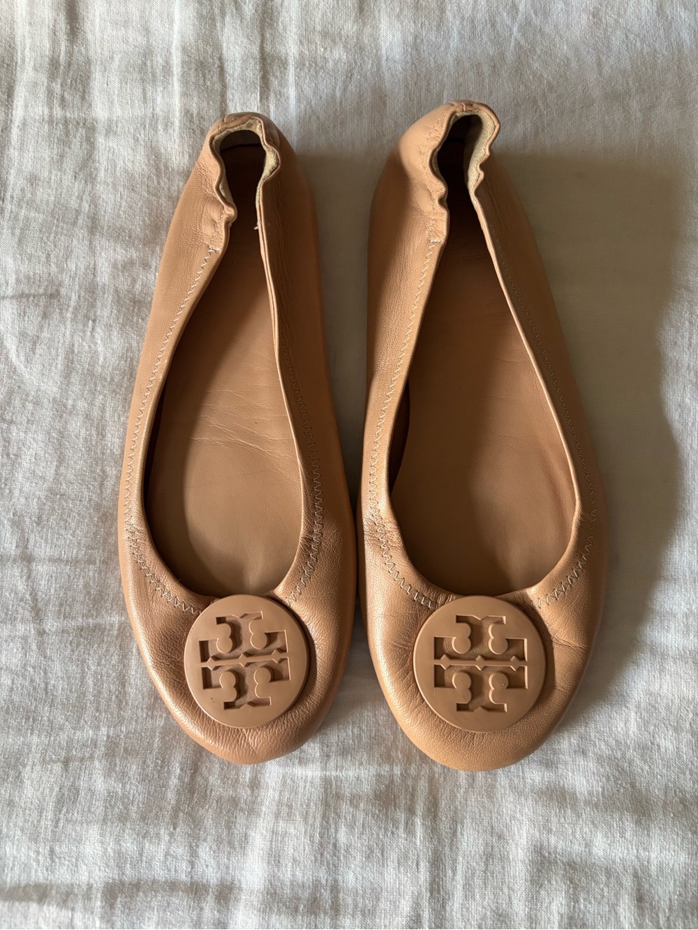 Tory Burch Minnie Travel Ballet Flats Nude Tan Leather